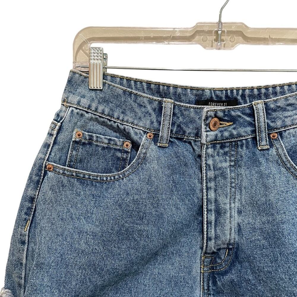 Forever 21 Cuffed Button Fly Denim Shorts Size 29 - Picture 3 of 9